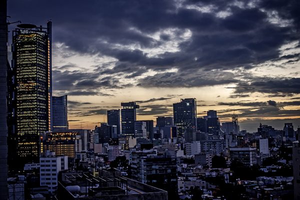 Avio karta Beograd Meksiko Siti nocna panorama